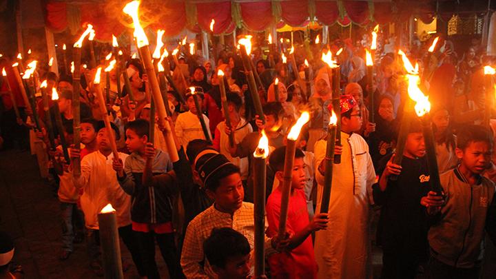 The modal component is able to open a dialog window or slide-over with any content